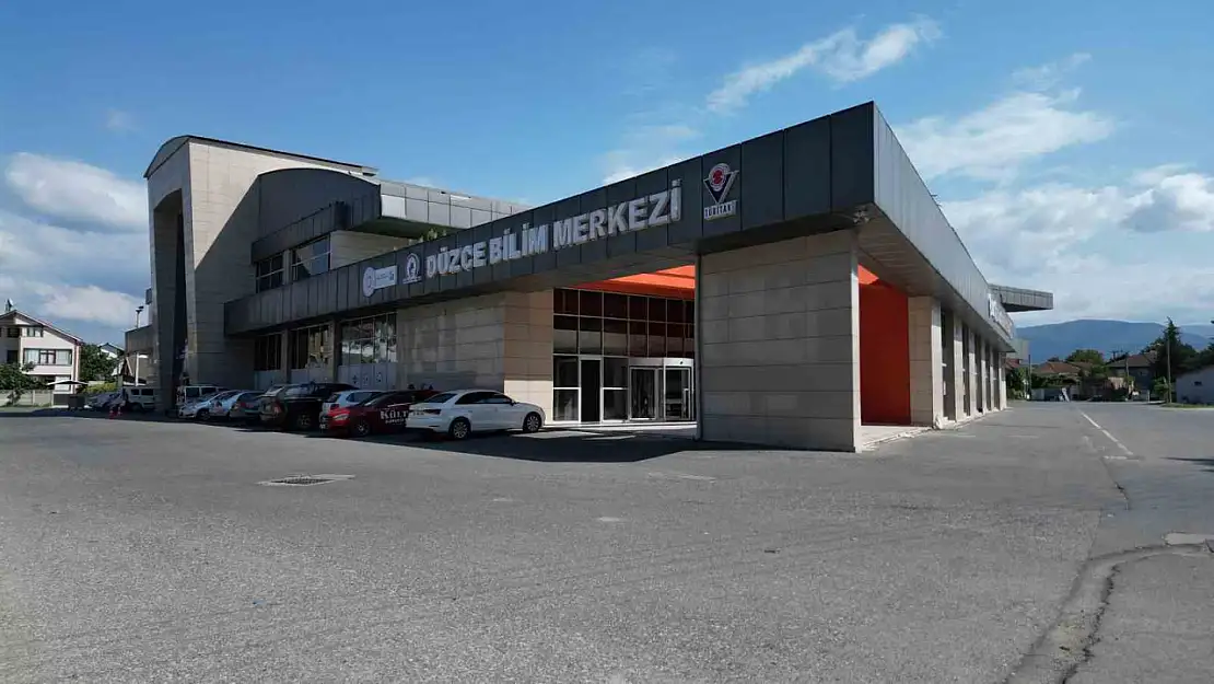 Yaz Akademisi Düzce Bilim Merkezi'nde başlıyor