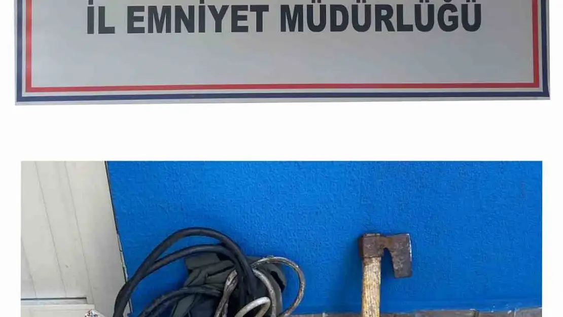 Yıkımı yapılan köprüde 3 hırsızlık şüphelisine suçüstü