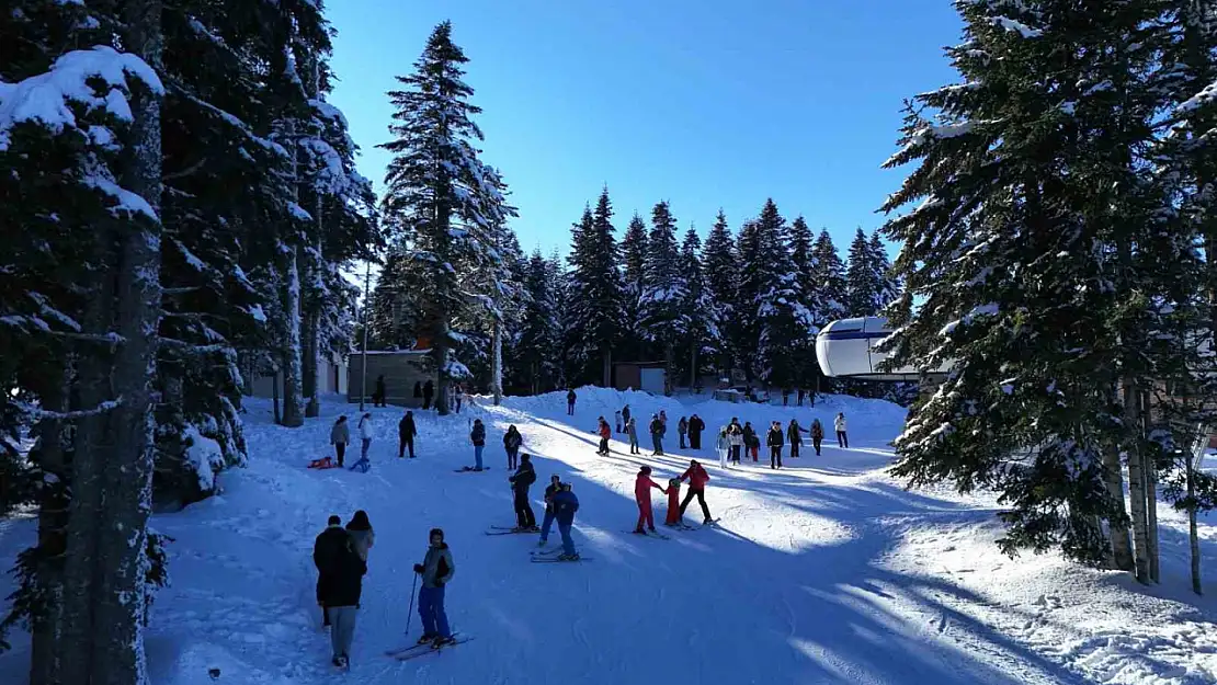 Yılbaşı tatilinde Ilgaz Dağı'na tatilci akını