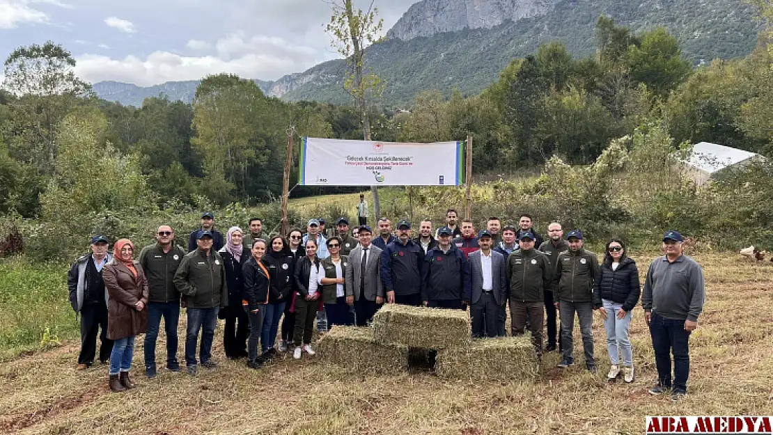 Yonca demonstrasyonu tarla günü gerçekleştirildi