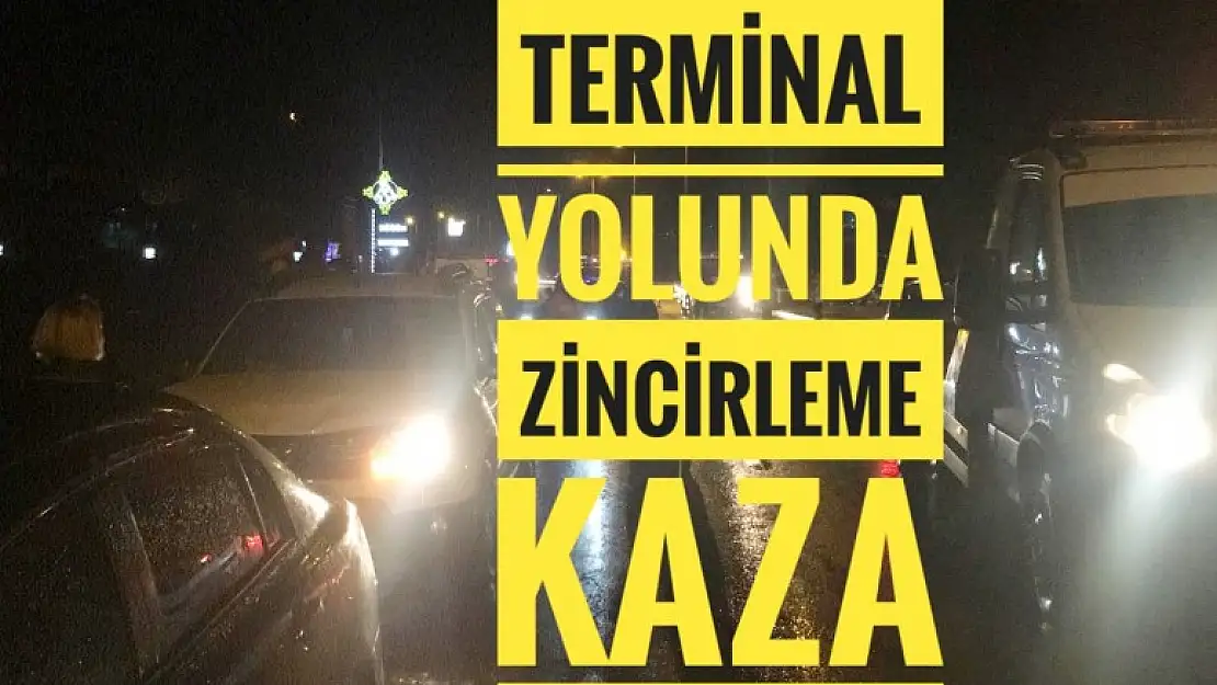 ZİNCİRLEME KAZA 2 YARALI