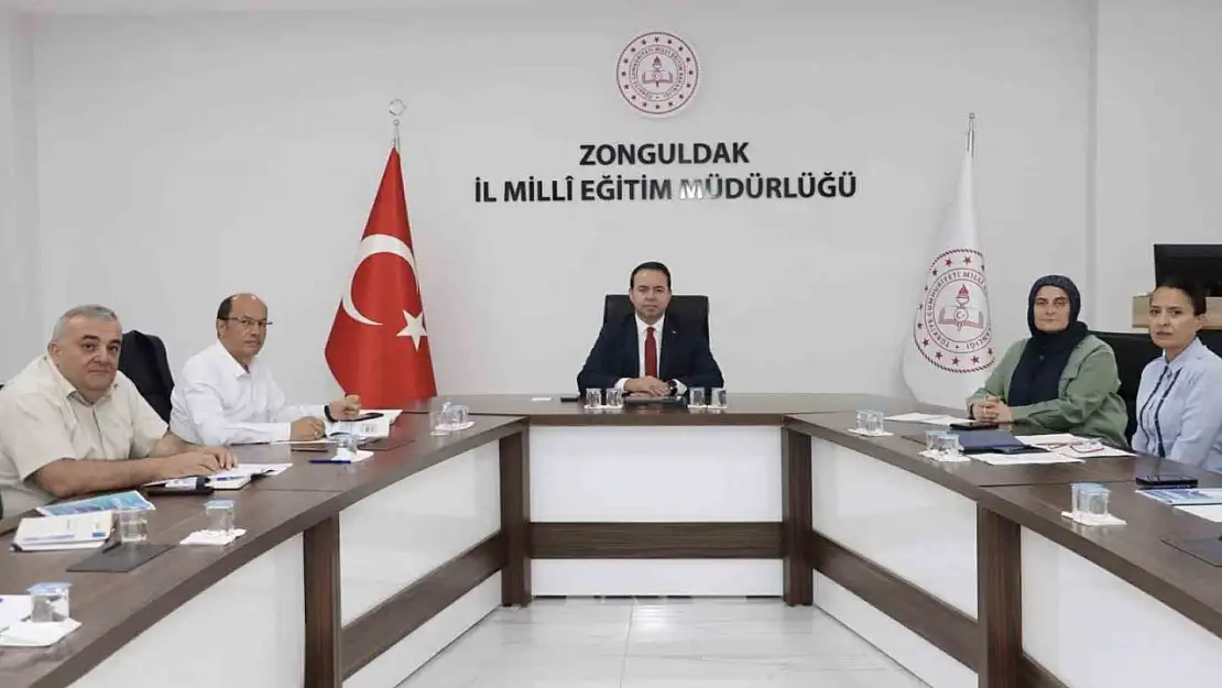 Zonguldak'ta İlçe Millî Eğitim Müdürleri toplantısı gerçekleştirildi