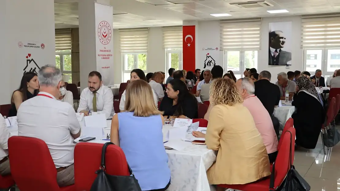 Zonguldak'ta Yaşlılık Çalıştayı düzenlendi