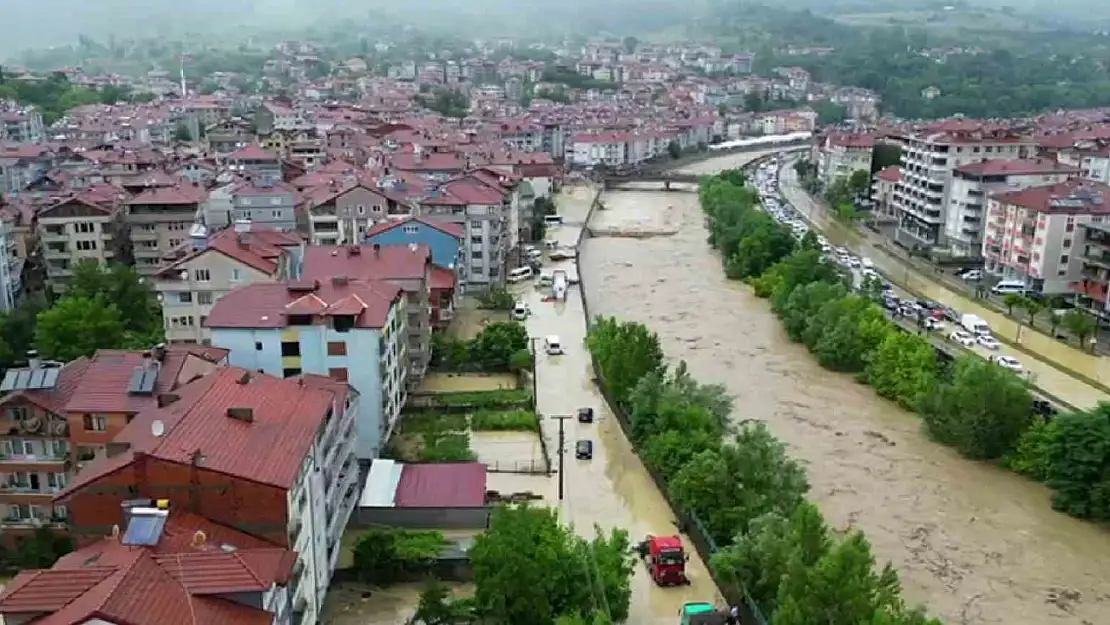 Zonguldak'taki sel havadan görüntülendi