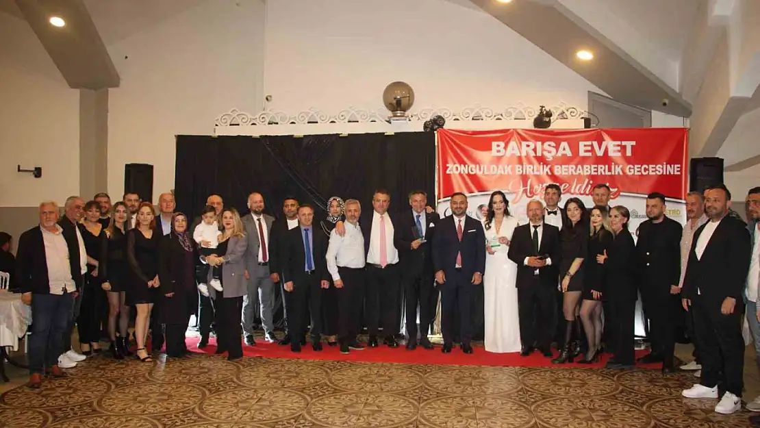 Zonguldaklı iş adamları 'Best of Zonguldak Birlik Beraberlik Gecesi'nde bir araya geldi