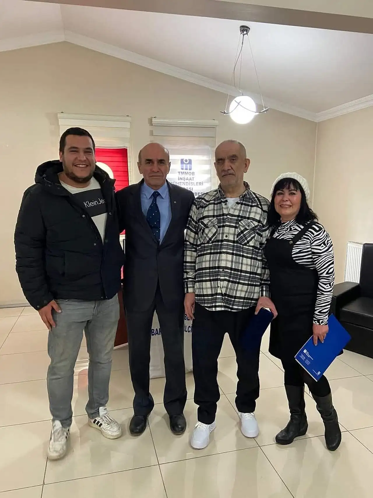 İnşaat Mühendisi Turhan Bıçakçı Hayatını Kaybetti