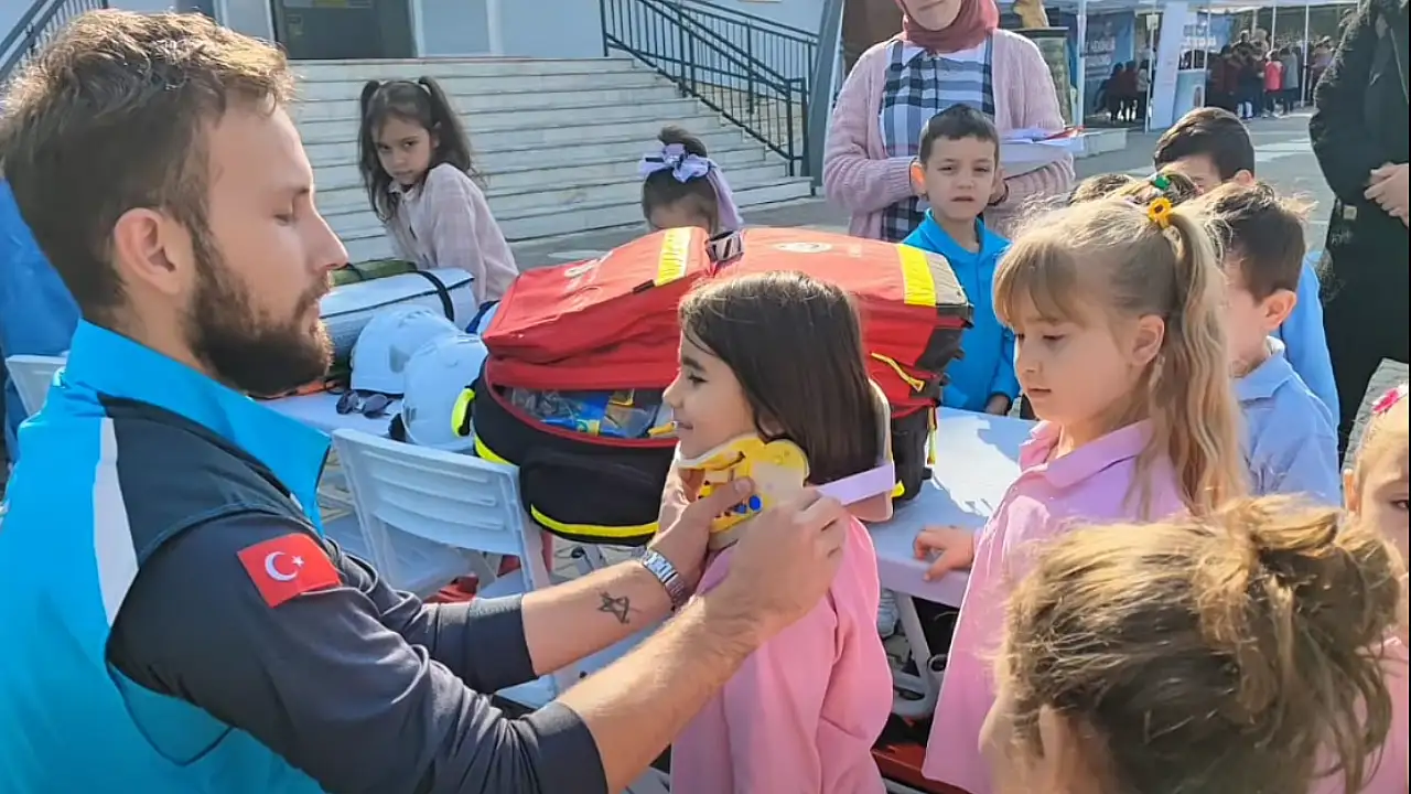 Bartın'da Minik Öğrencilere Sağlıklı Yaşam Etkinliği