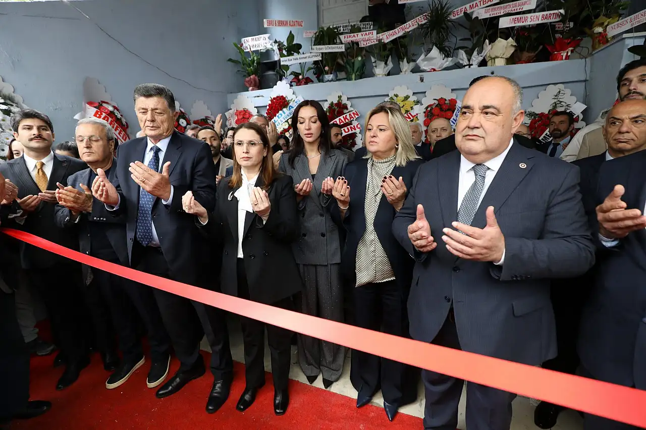 Av. İpek Aldatmaz Hukuk Bürosu açıldı