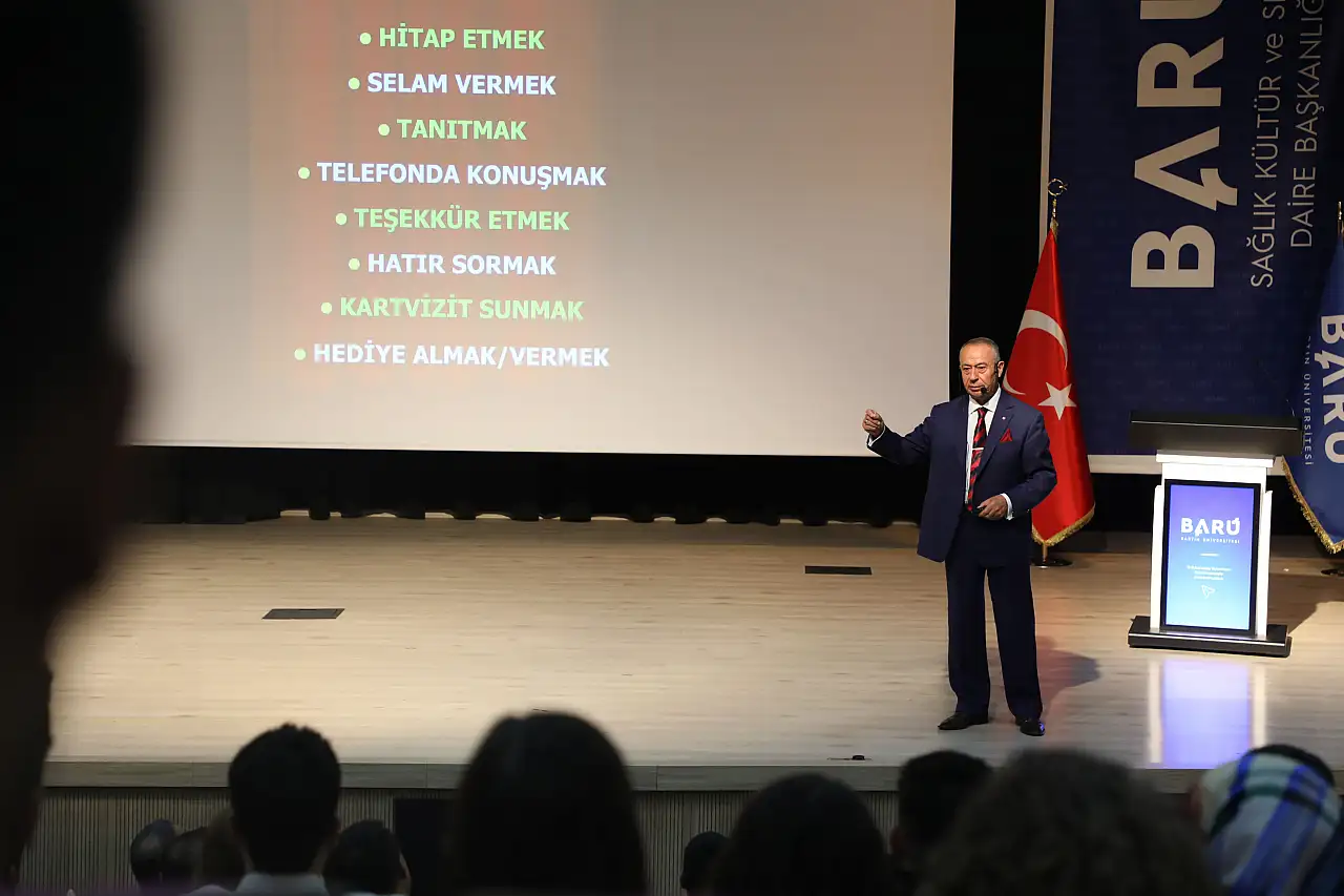 BARÜ'de Protokol Kuralları Eğitimine yoğun ilgi