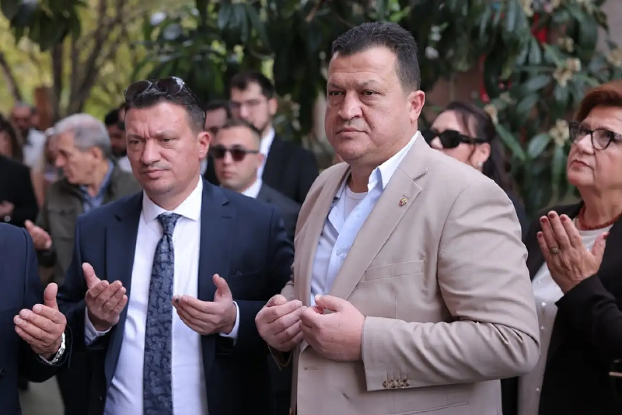 Türkyılmaz ve Şimşek Ailelerinin Mutlu Günü