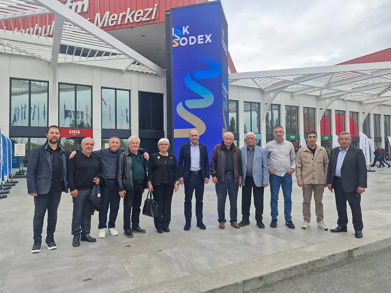 'İlimiz sanayisine katma değer sağlayacak iş bağlantıları kuruyoruz'