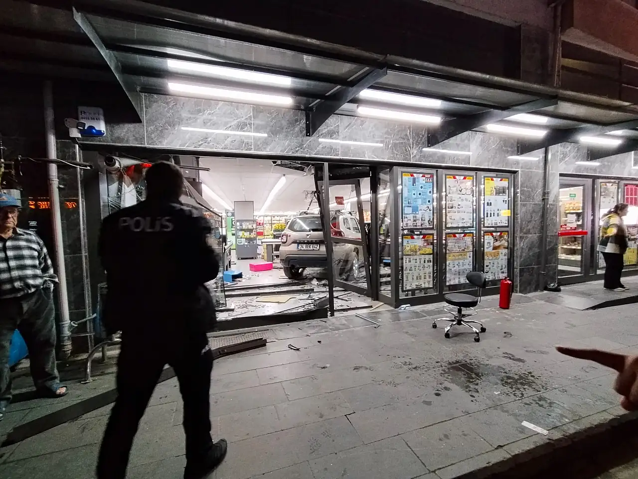 Duyan oraya koştu