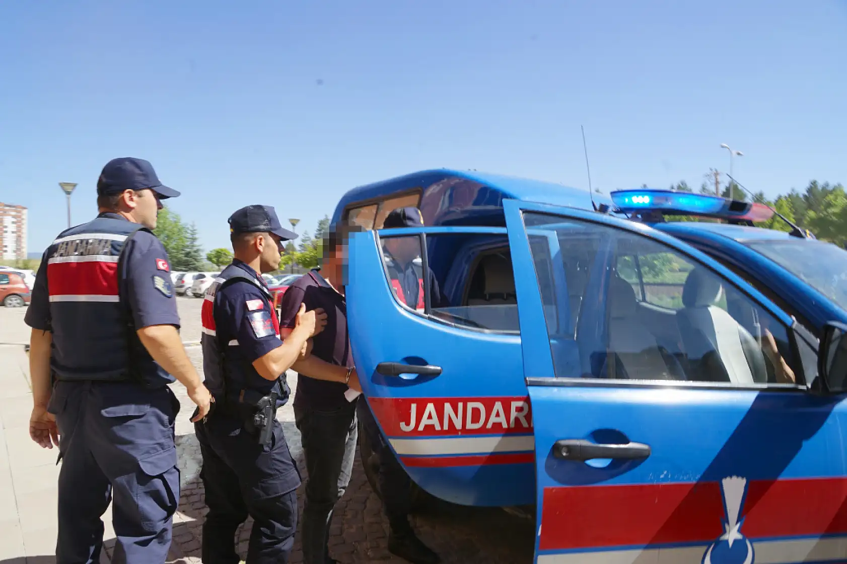 Önce öldürdüler sonra dereye attılar