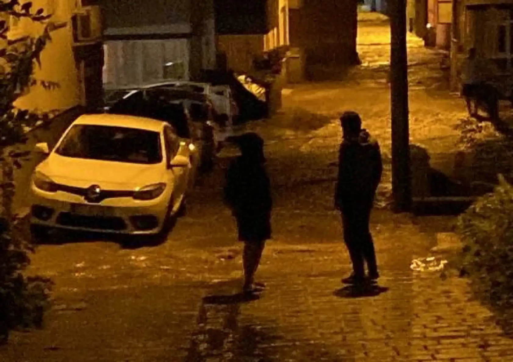 İnkum'da yaka seli