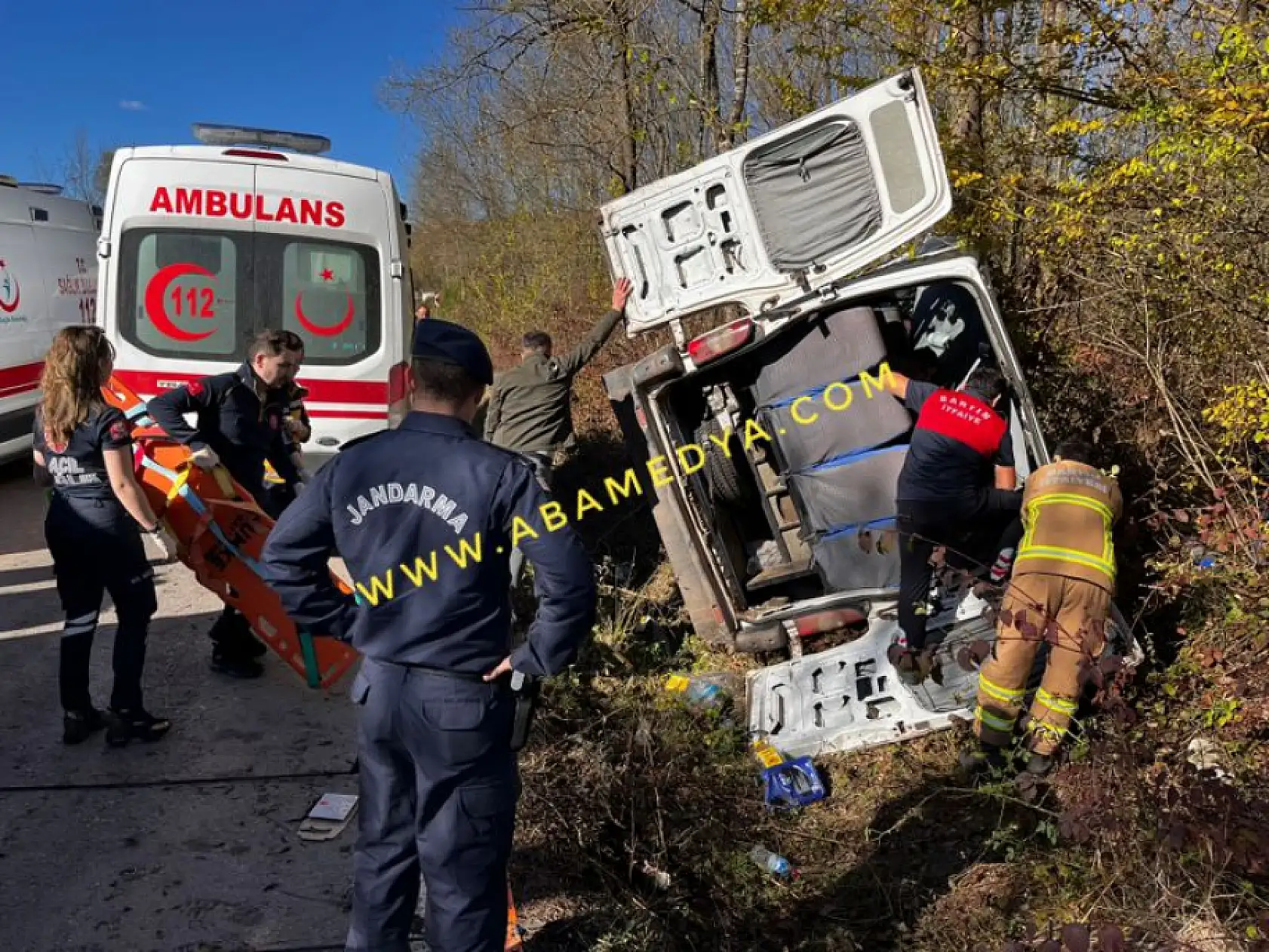 Yolcu minibüsü Kaza yaptı