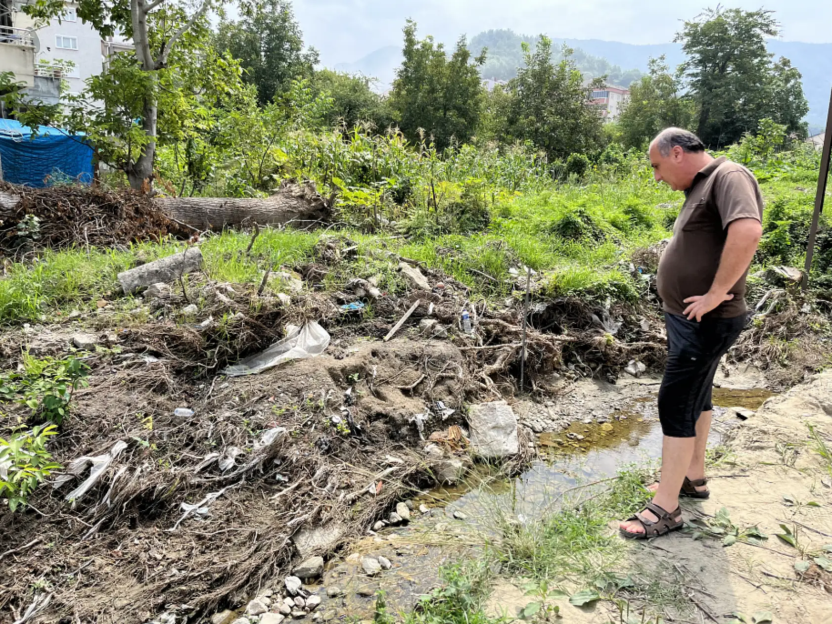 Sel, antik su kanalının parçalarını ortaya çıkardı