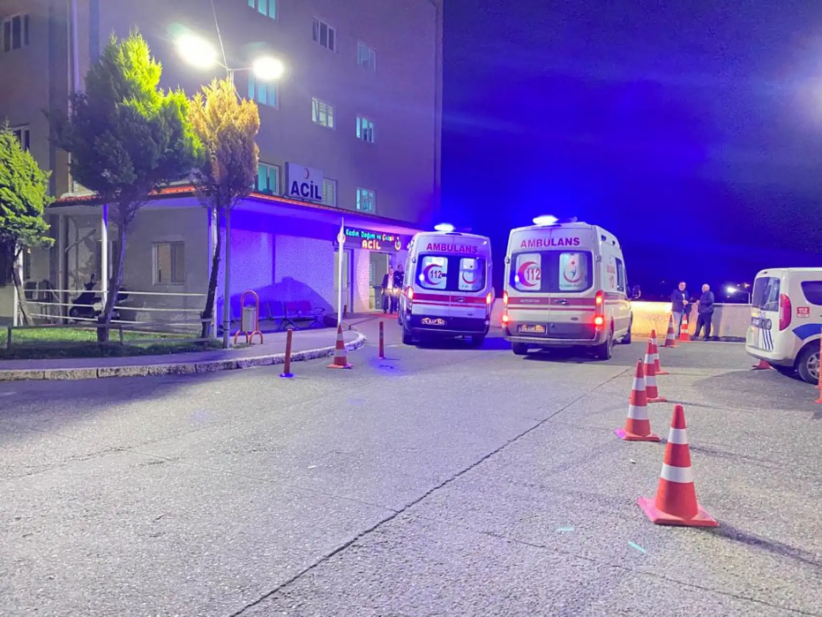 19 öğrenci hastaneye kaldırıldı