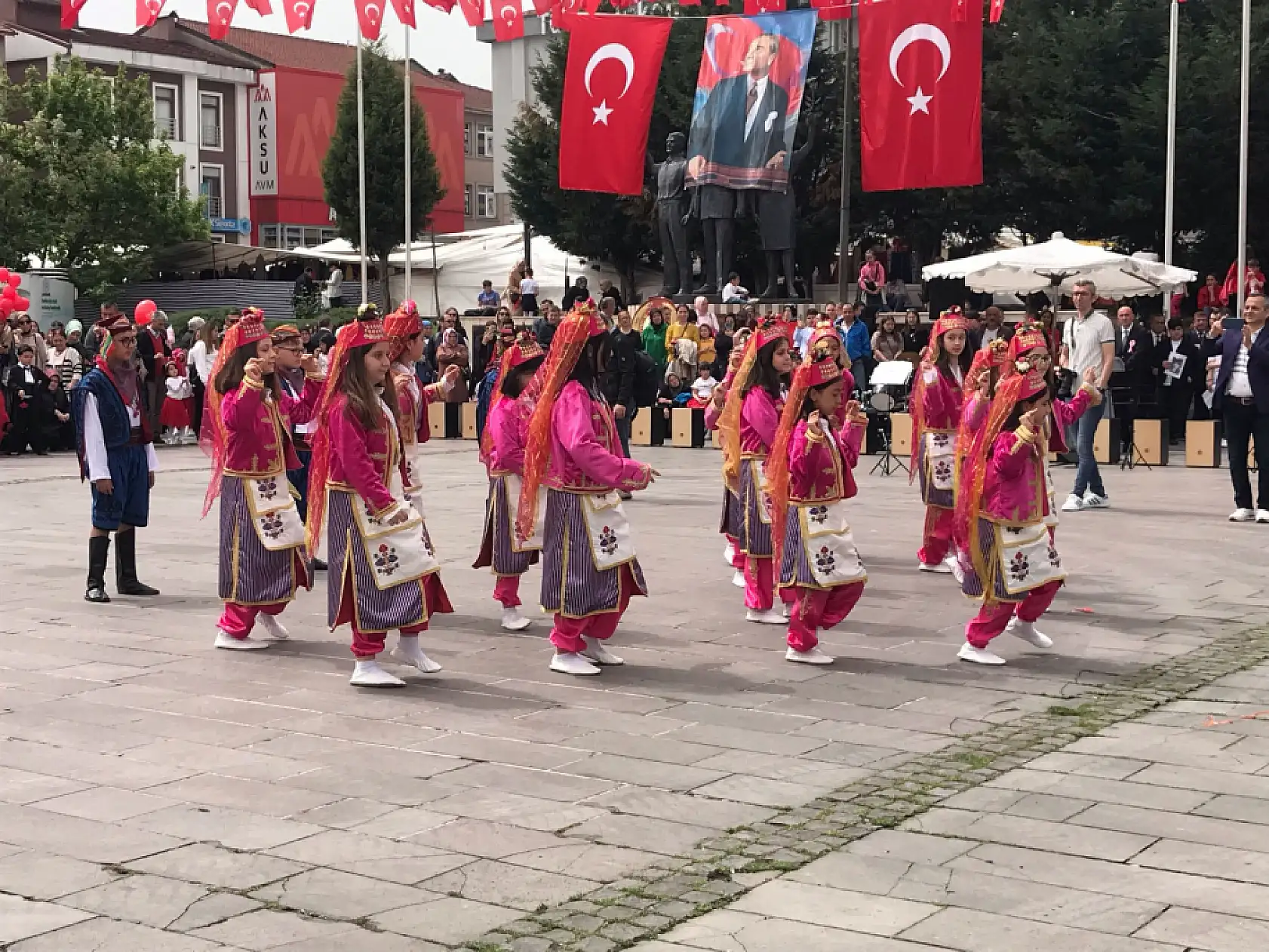 Çocuk Bayramı coşkuyla karşılandı