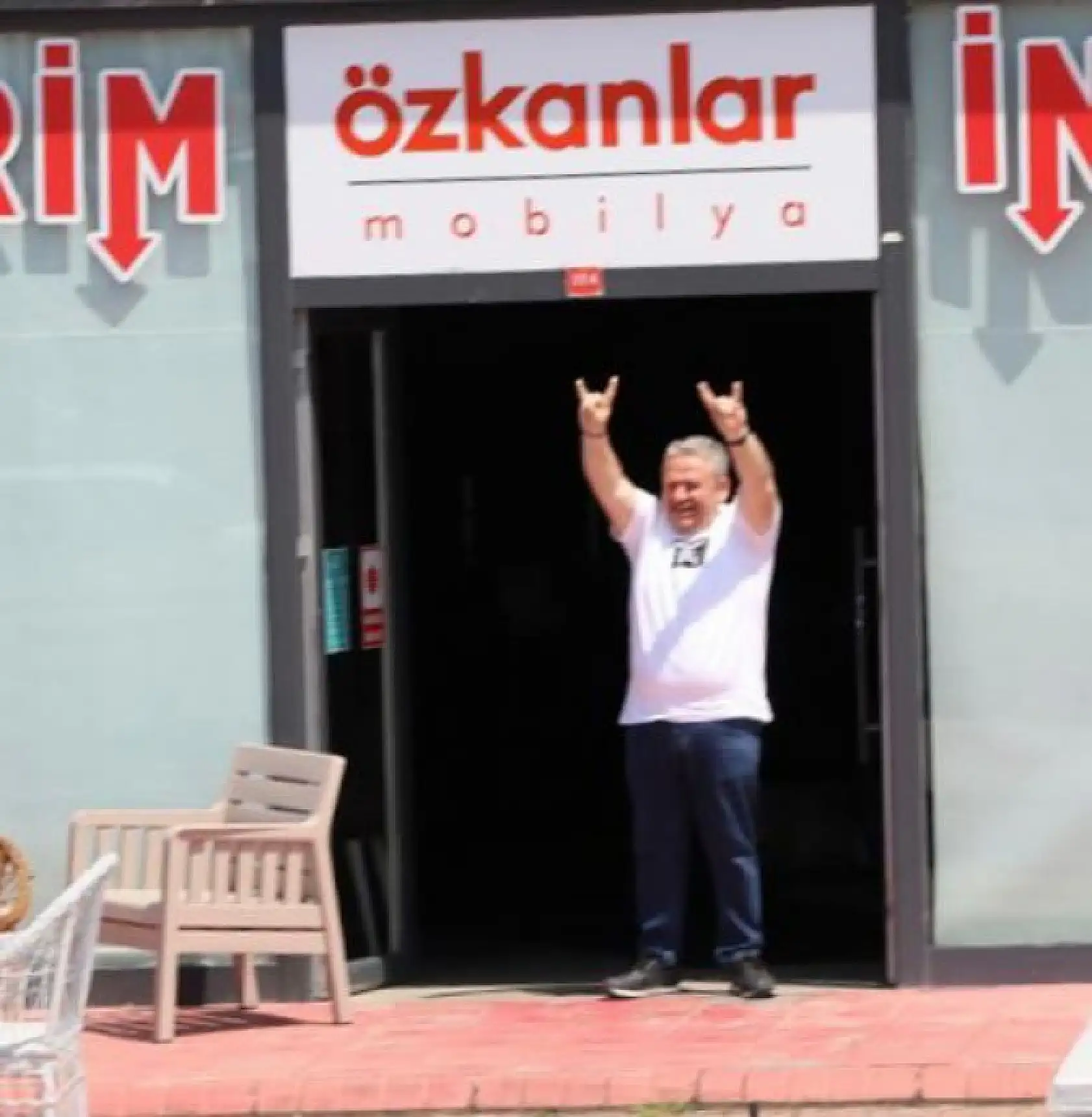 MHP Konvoyu Yoğun İlgi