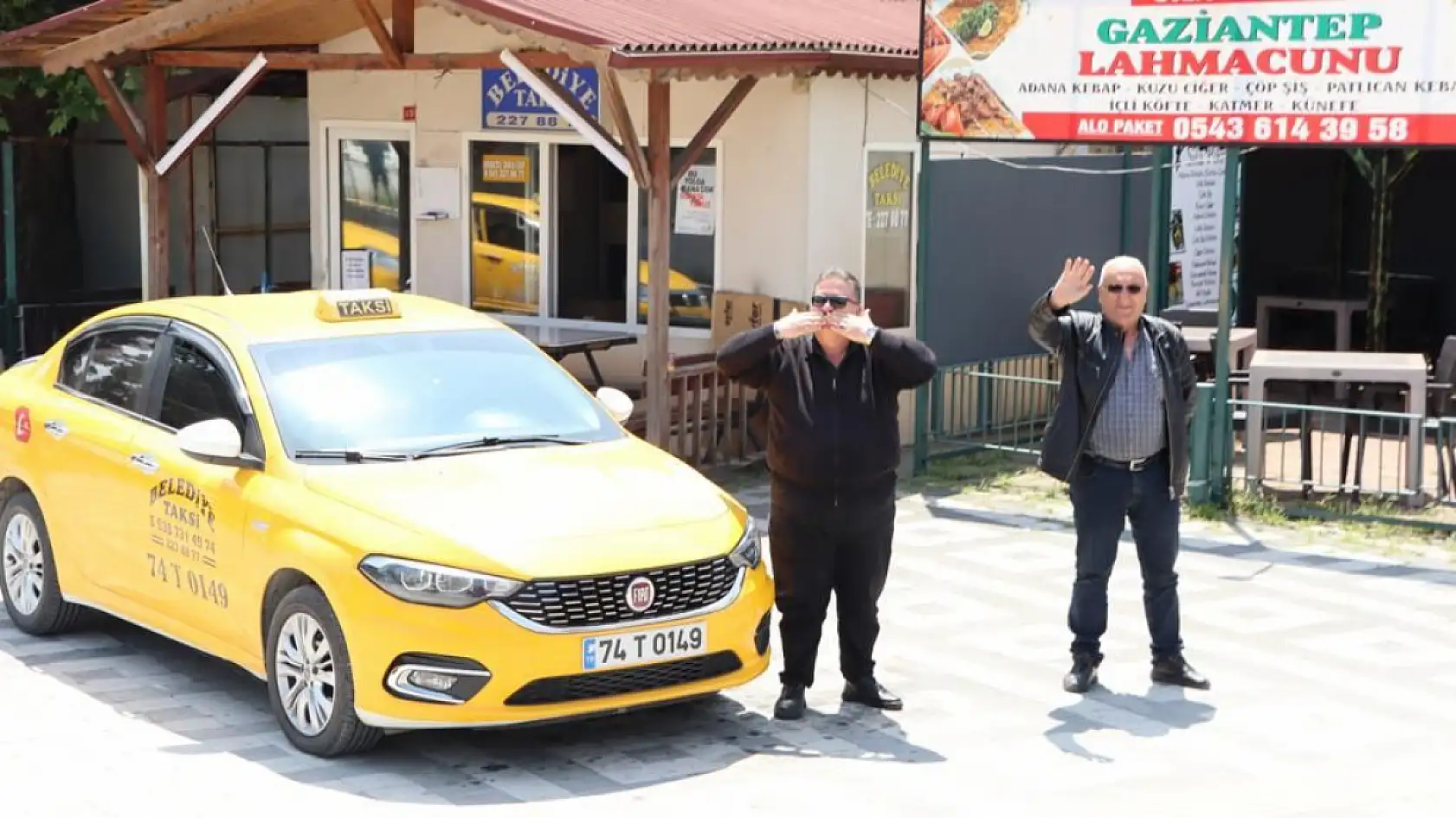 MHP Konvoyu Yoğun İlgi
