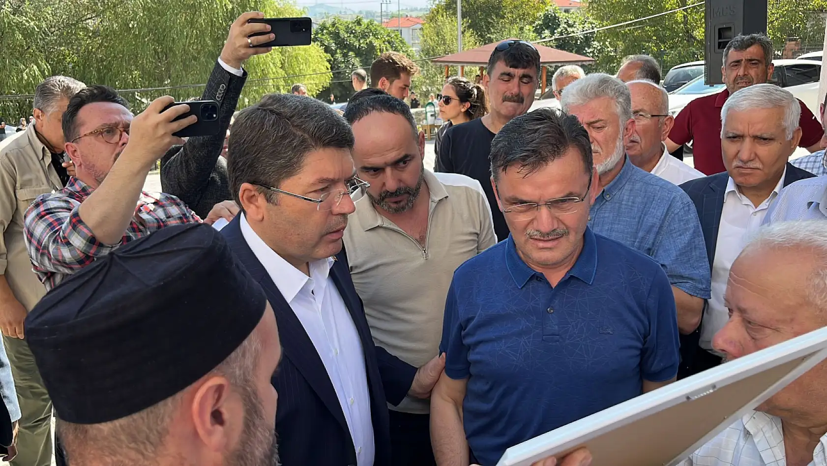 Bakan Tunç taziye ziyaretinde bulundu