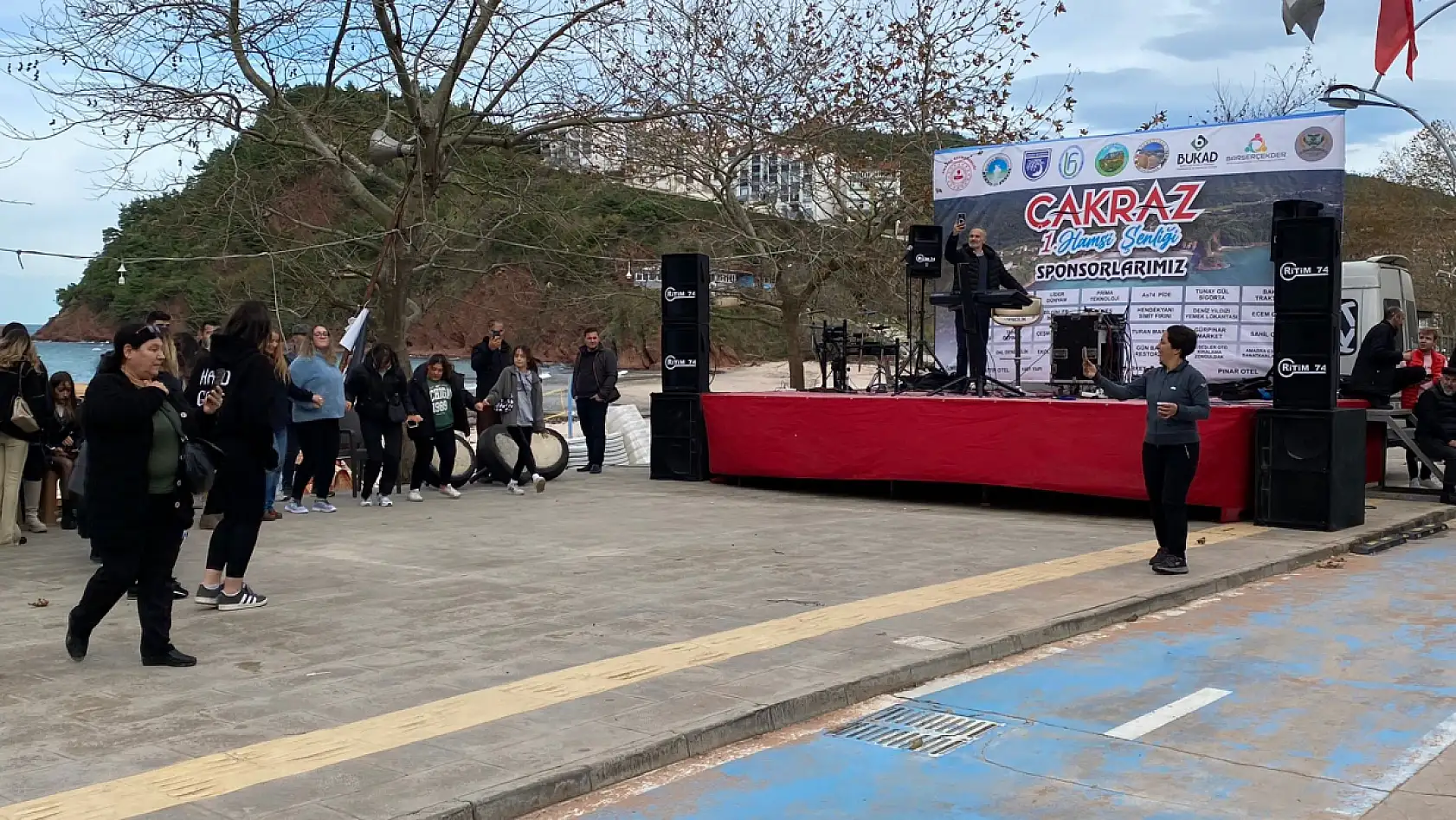400 kilogram hamsi ikram edildi