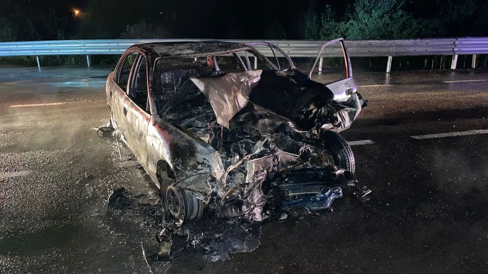 Trafik kazası 2 si ağır 3 yaralı