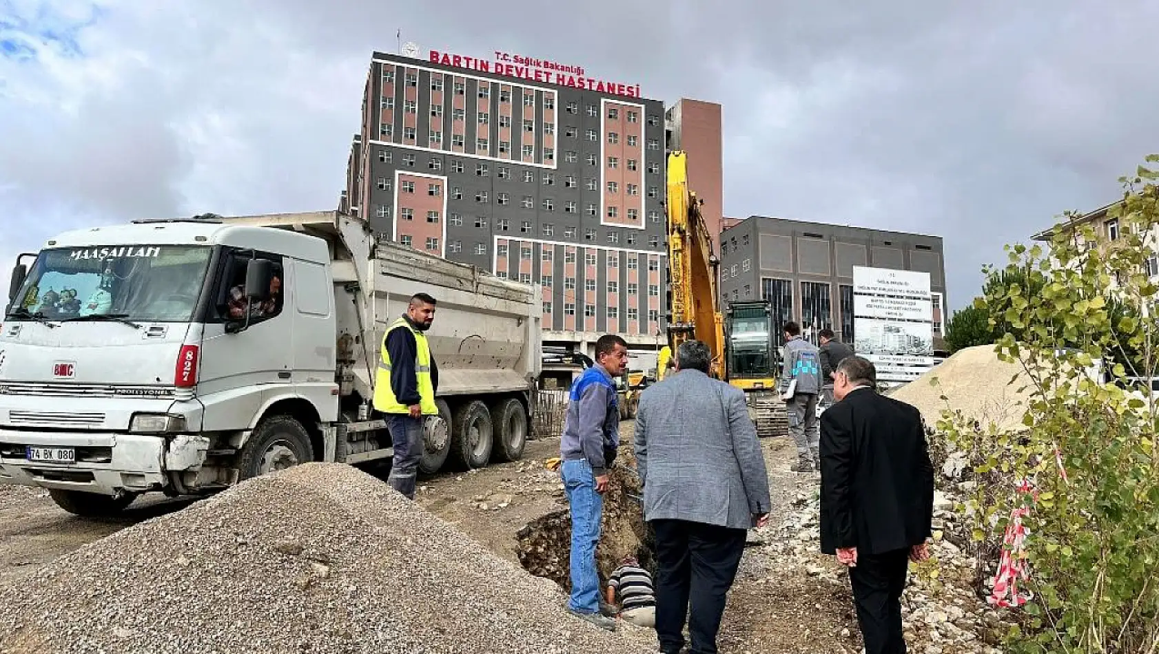 400 yataklı Devlet Hastanesinde altyapı çalışması