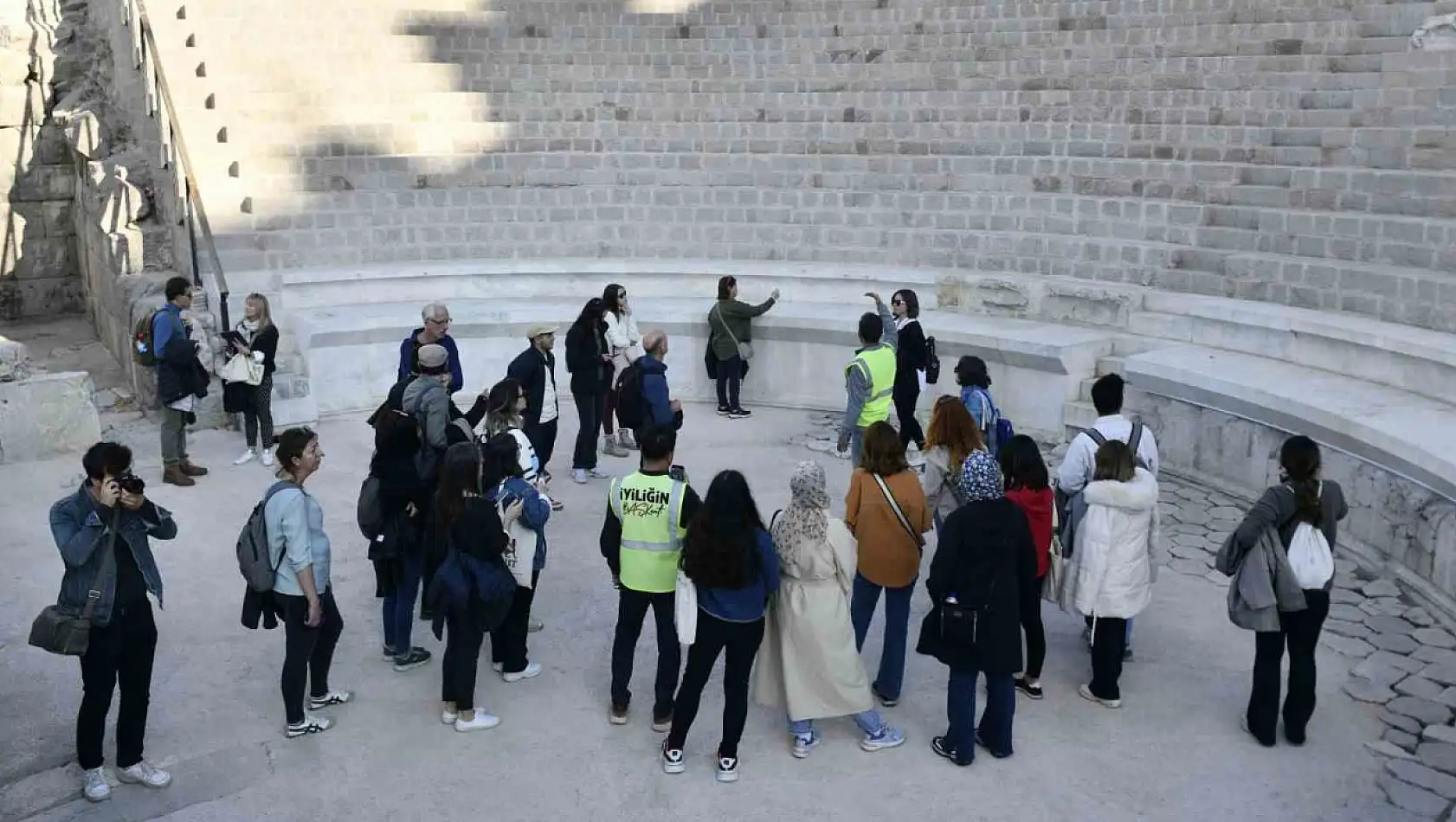 Antik Roma Tiyatrosu, akademik çalışmalara ev sahipliği yapıyor