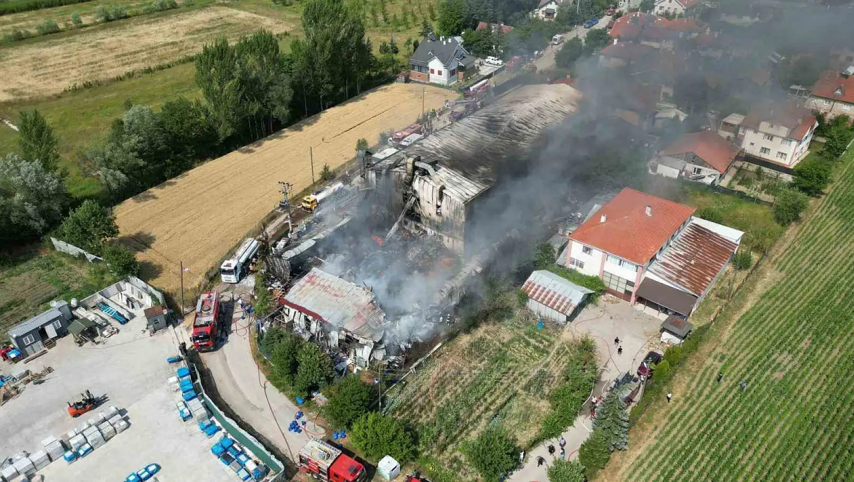 Bolu'daki fabrika yangını kontrol altına alındı