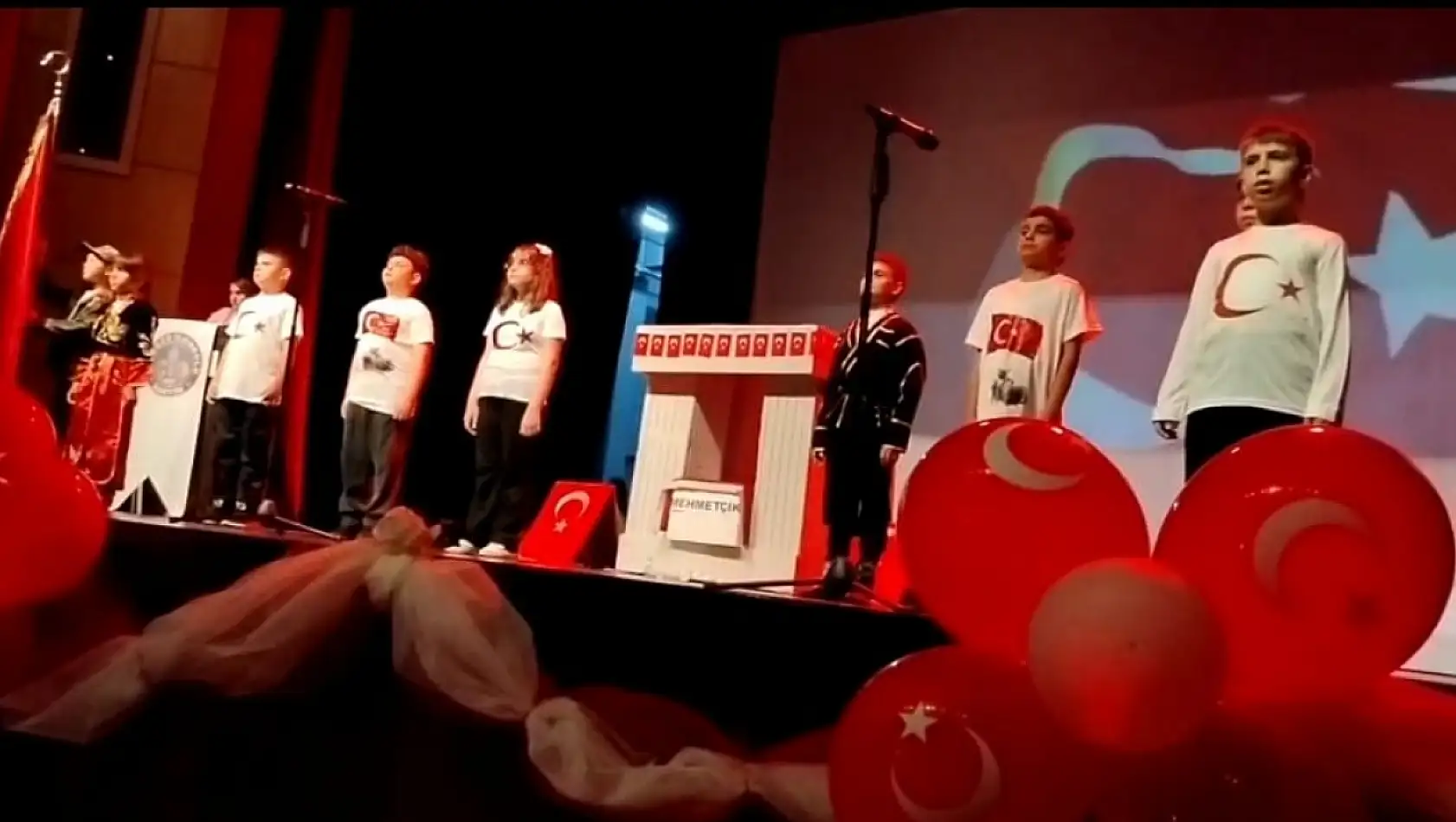 Çaydüzü İlkokulu Öğrencilerinden Muhteşem Gece