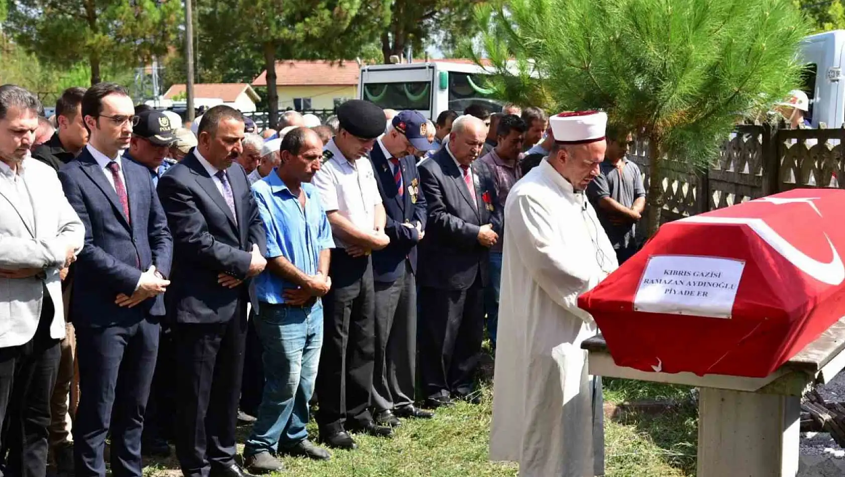 Kıbrıs Gazisi son yolculuğuna uğurlandı