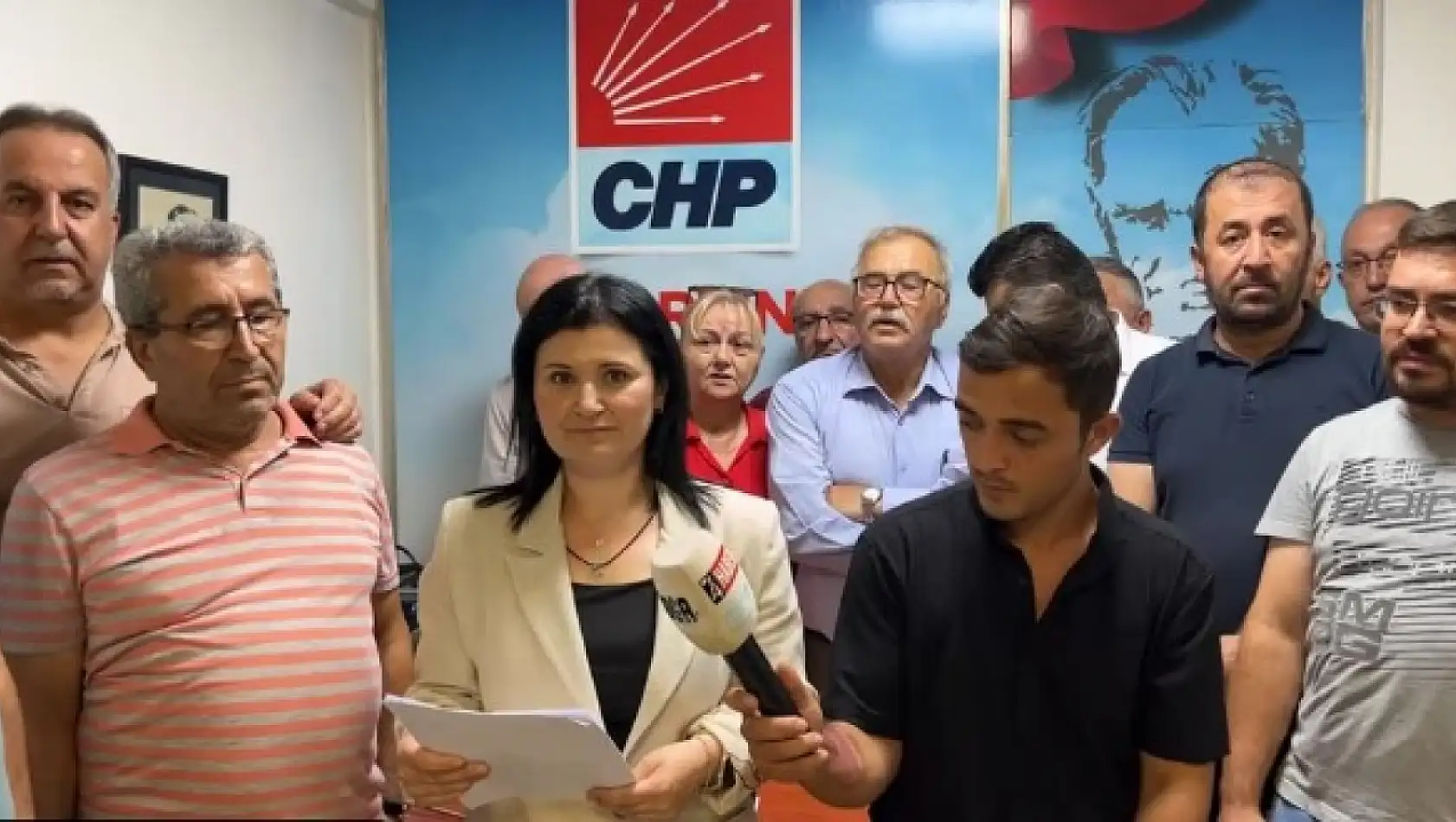 Mazhar, CHP Merkez İlçe Başkanı adaylığını açıkladı