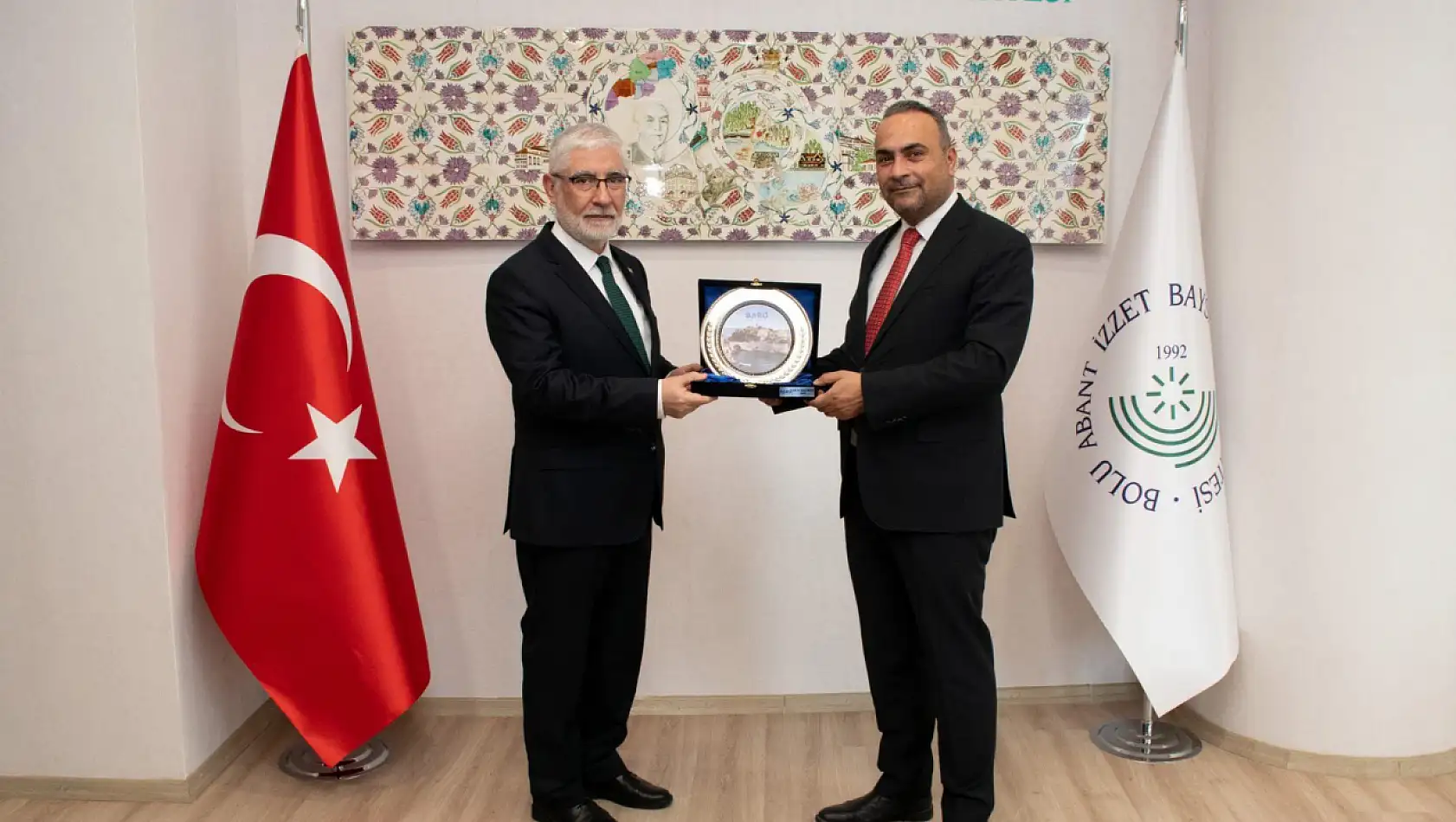 Rektör Akkaya'dan, Rektör Yiğit'e ziyaret