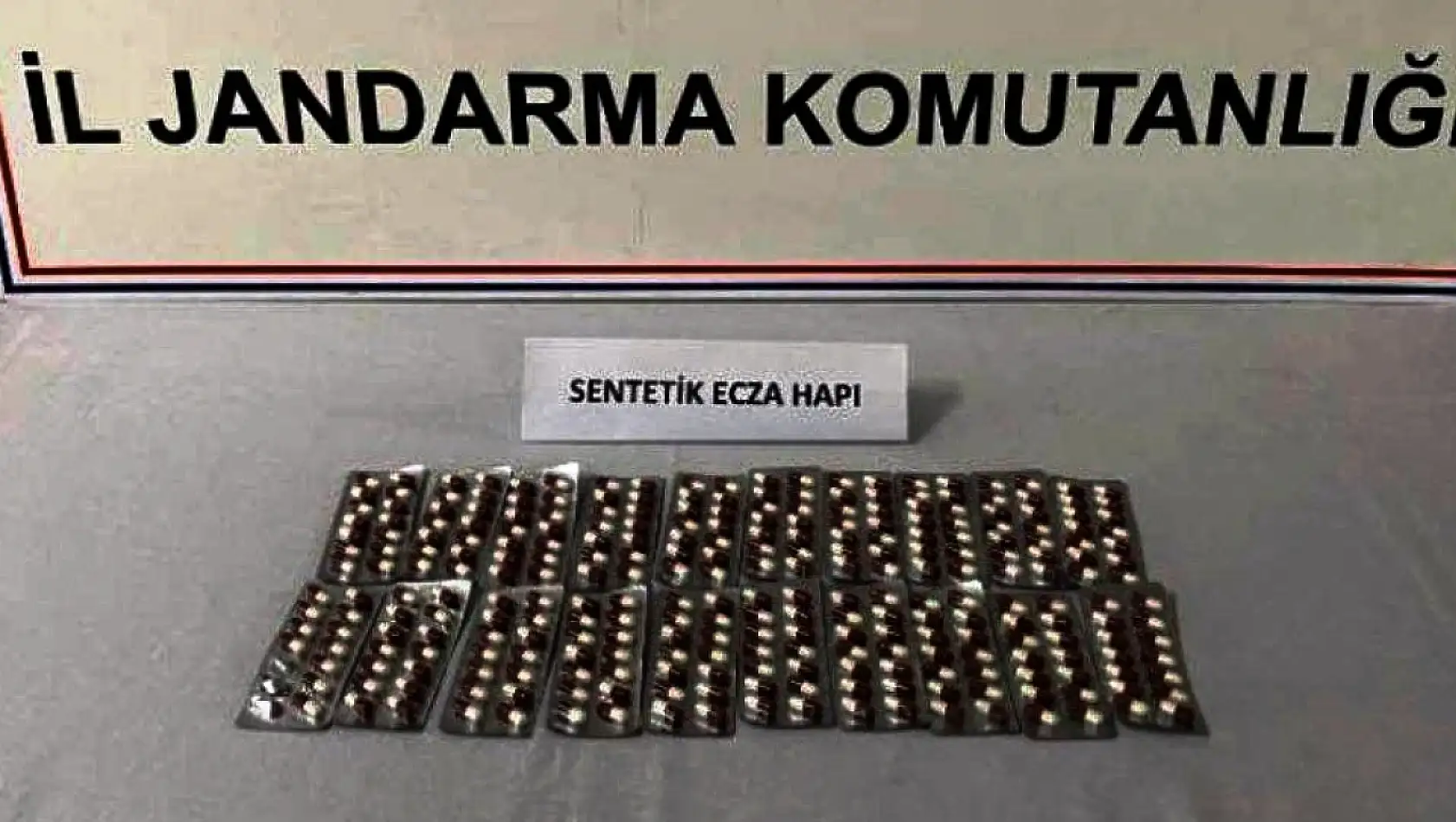 Saksıda uyuşturucu ele geçirildi