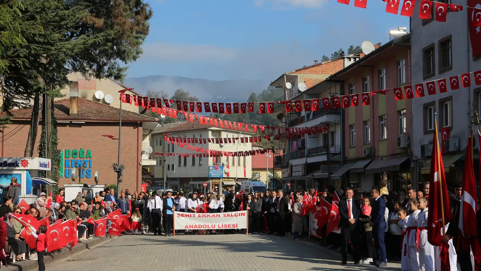 Ulus'ta coşkulu kutlama