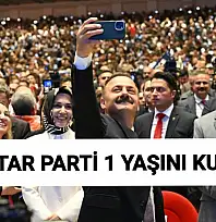 Anahtar Parti 1 yaşında