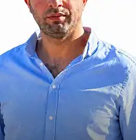 İnşaatta üzerine demir düşen işçi hayatını kaybetti