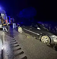 Kastamonu'da otomobil orta refüje çarptı: 1 yaralı