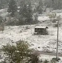 Kastamonu'da yüksek rakımlı yerleşim yerleri beyaza büründü