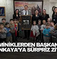 Miniklerden Başkan Yalçınkaya'ya Sürpriz Ziyaret