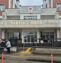 Sanatçı Hande Yener'in sahip çıktığı köpeğin vurulmasına ilişkin davanın ikinci duruşması görüldü