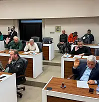 Yılın ilk toplantısında 28 madde görüşüldü