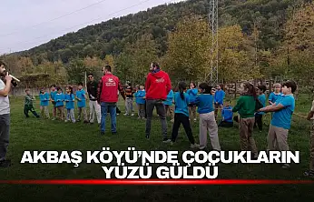 Akbaş Köyü'nde Çocukların Yüzü Güldü
