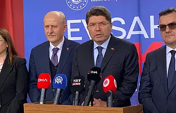 Bakan Tunç: 'Her alanda topyekûn bir mücadele gerekiyor''