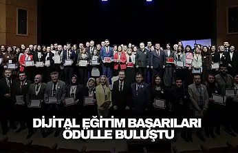 Bartın'da Dijital Eğitim Başarıları Ödülle Buluştu