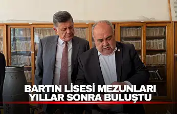 Bartın Lisesi Mezunları Yıllar Sonra Bir Araya Geldi