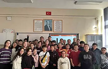 Halkla ilişkiler öğrencilerinden örnek başarı