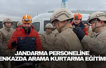 Jandarma Personeline Enkazda Arama Kurtarma Eğitimi