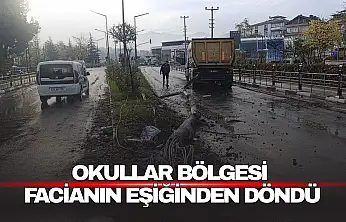 Kozcağız'da Kaza! Facianın Eşiğinden Döndü...
